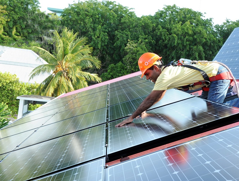 Doanh nghiệp Singapore muốn đầu tư dự án năng lượng mặt trời tại Huế
