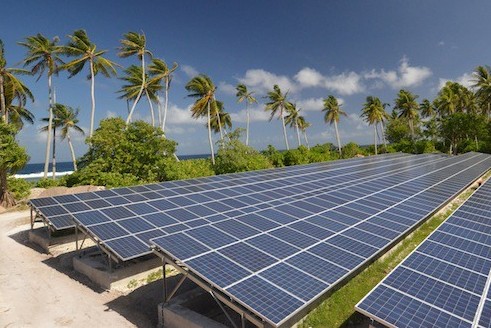 Tìm hiểu về các vật liệu làm pin mặt trời phổ biến hiện nay | GP Tech Vật liệu làm pin mặt trời