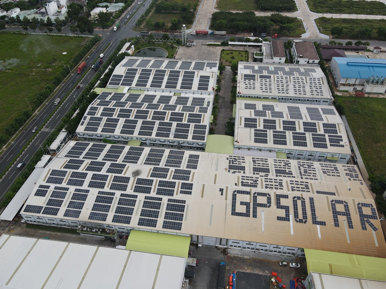 Thi công hệ thống điện năng lượng mặt trời 4mwp tại Đại Đăng Bình Dương | GP Tech gp solar gmbh germany | GP Tech