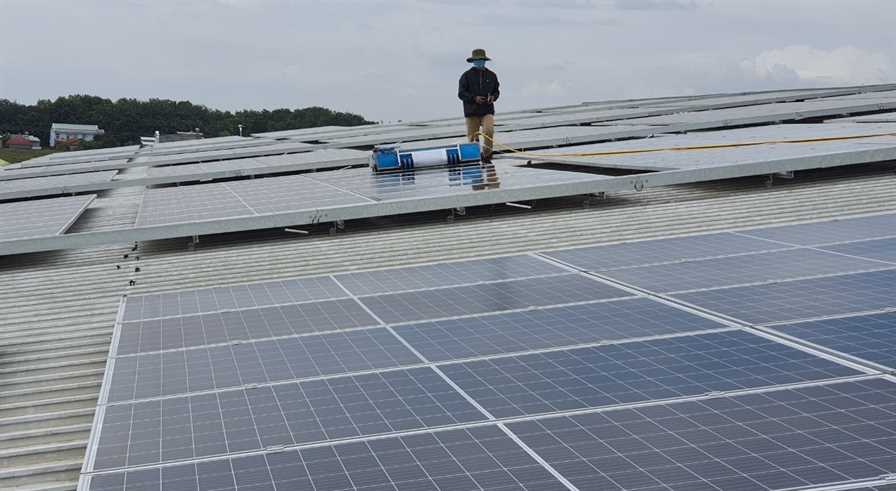 nhan rua pin nang luong mat troi gia re | GP Tech