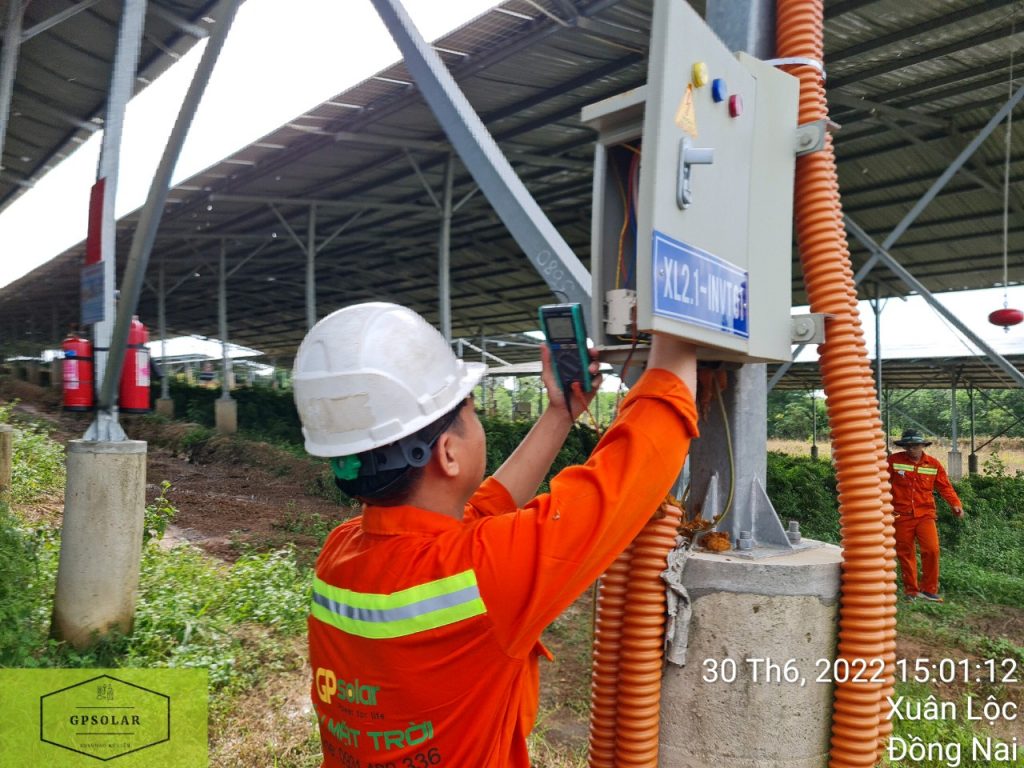 Kiểm tra sửa chữa xử lý lỗi điện mặt trời ở Long An | GP Tech khac phuc su co loi dien mat troi | GP Tech