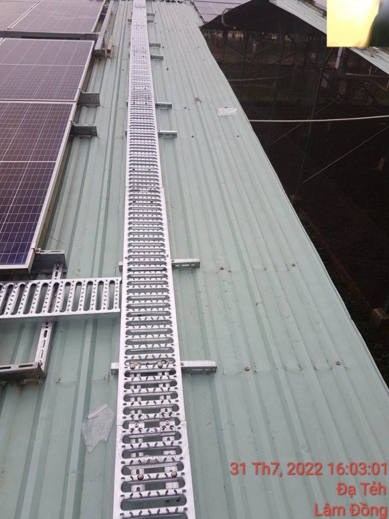 Lắp đặt sàn thao tác mạ kẽm ngoài trời | GP Tech thi cong san thao tac ma kem gia re | GP Tech