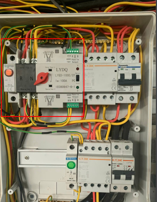 ATS Bộ chuyển nguồn tự động 2P 100A | GP Tech Bo chuyen nguon ats cho solar | GP Tech