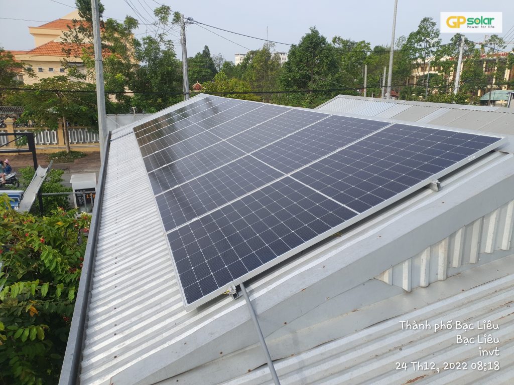 lap dat dien nang luong mat troi solarlight bac lieu | GP Tech