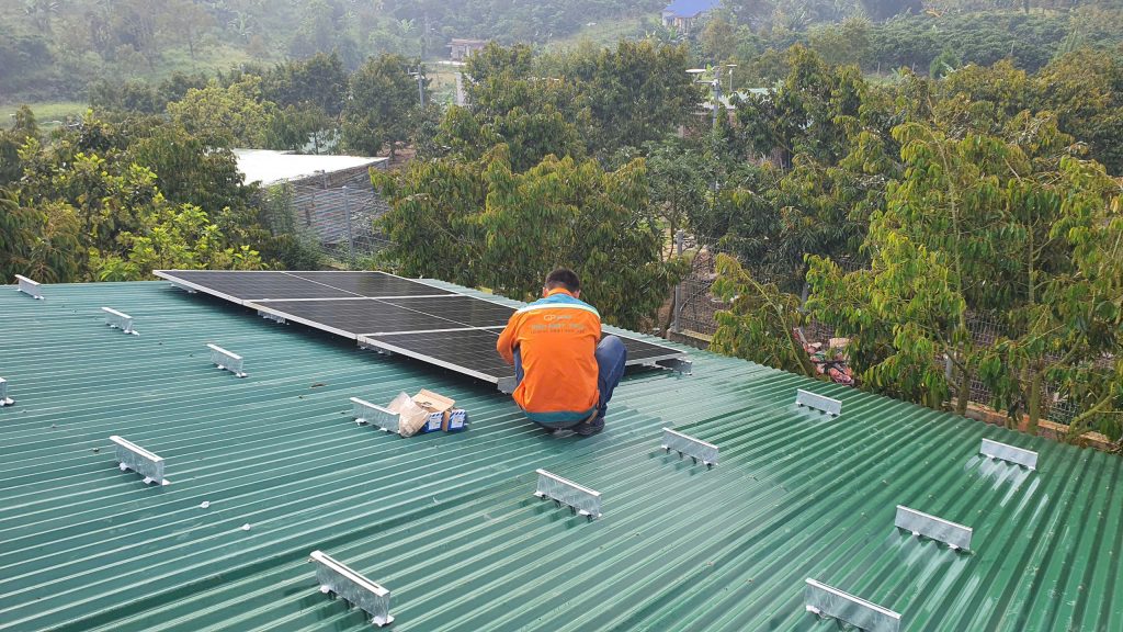 Chính sách hỗ trợ lắp điện mặt trời mái nhà: tối đa 3 triệu đồng/hộ | GP Tech bom nang luong mat troi lam dong | GP Tech