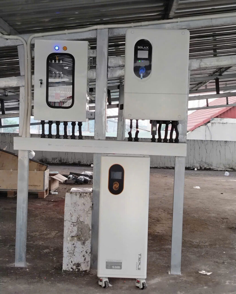 dien mat troi luu tru solax bao hanh 10 nam | GP Tech